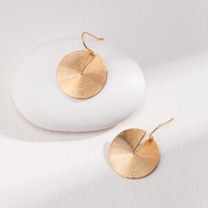 Suzu Silver Round Earrings