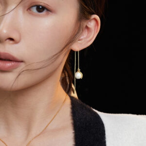 Manami Pearl Earrings